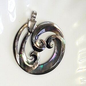 Vintage Boho Silver Mother of Pearl Abalone Tribal Sea Shell Wave Surf Pendant
